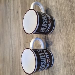 Set Galerie Hershey's S'mores mugs excellent condition